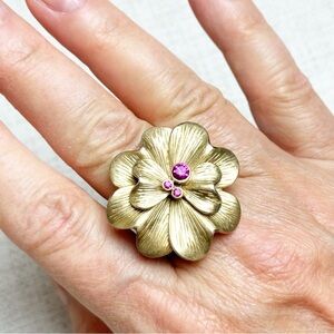 Lia Sophia Matte Gold Tone Azalea Ring Size 8